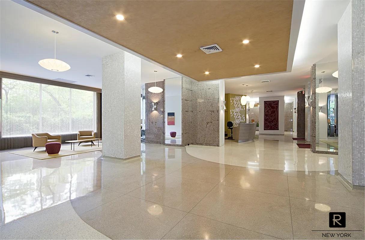 205 West End Avenue Lincoln Square New York NY 10023