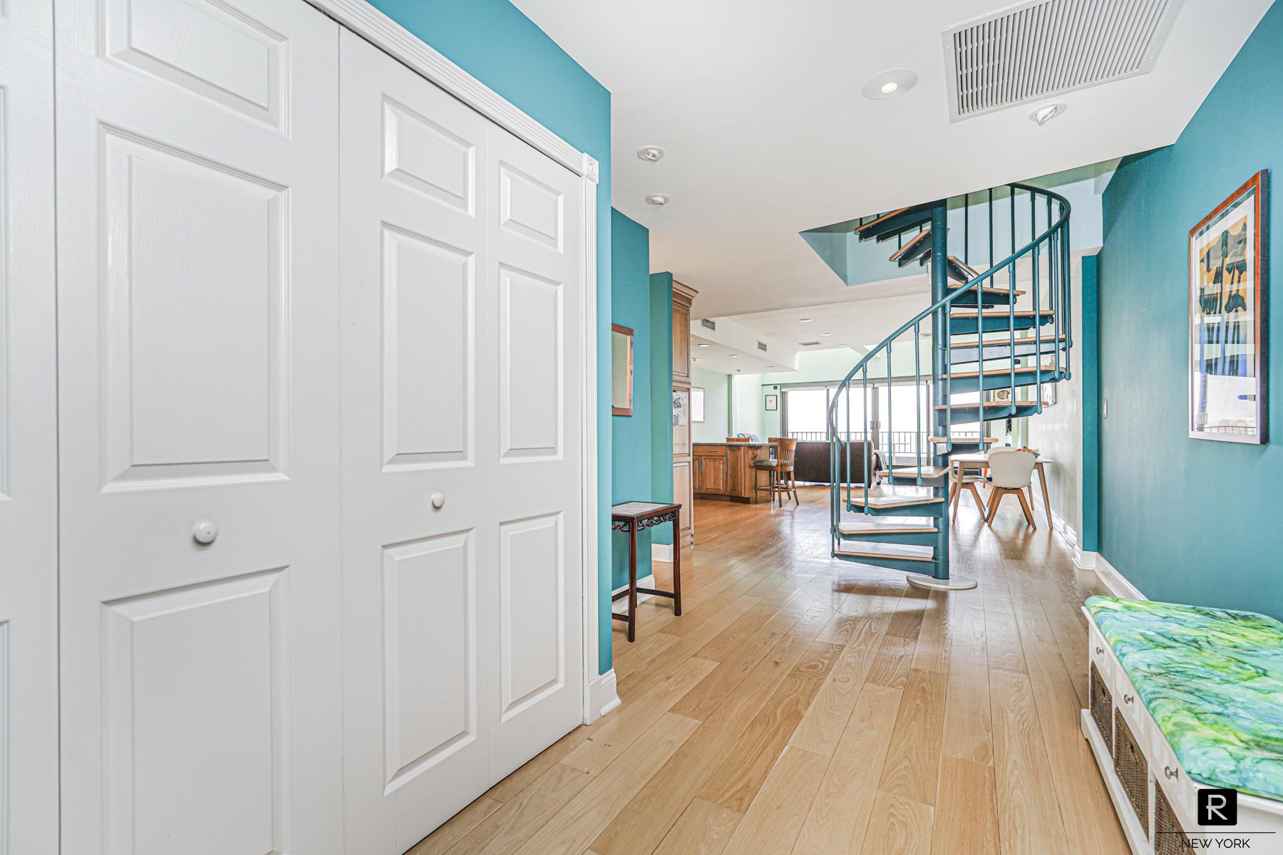 10 Bay Street Landing St. George Staten Island NY 10301