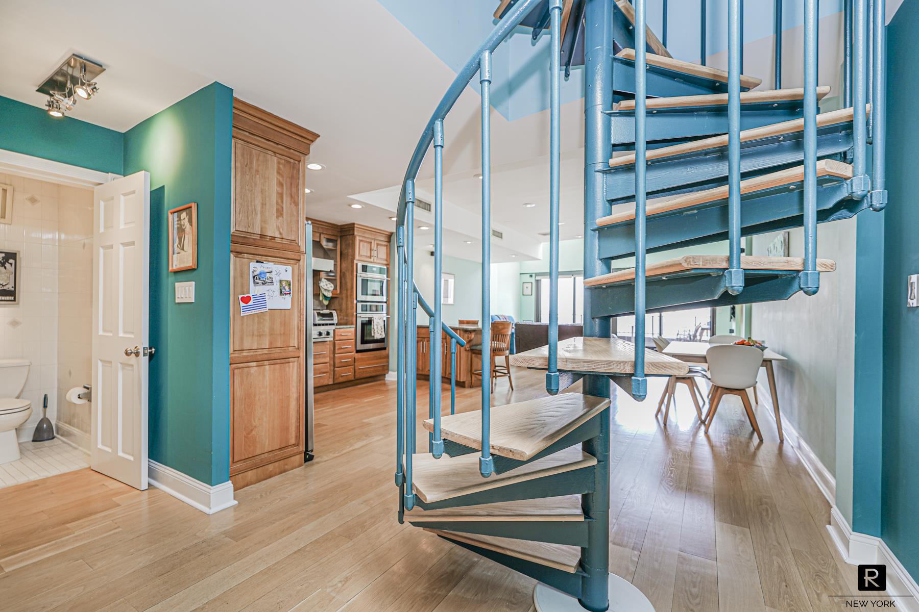 10 Bay Street Landing St. George Staten Island NY 10301