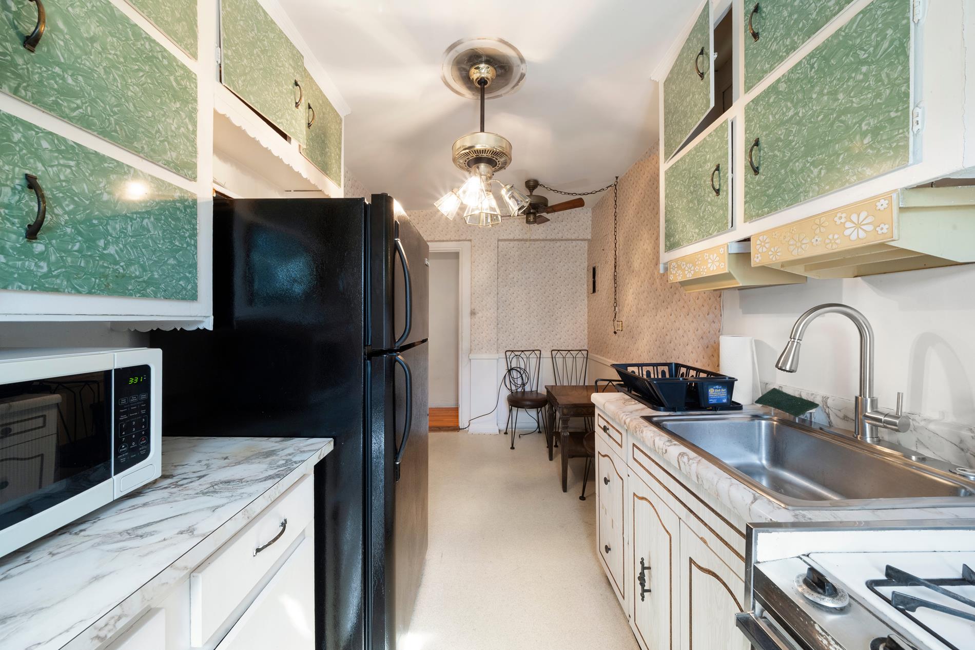 221 McDonald Avenue 4-N Windsor Terrace Brooklyn NY 11218