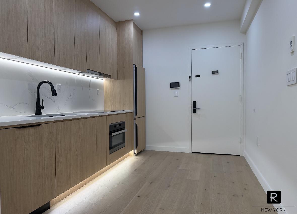 168 East 111th Street East Harlem New York NY 10029