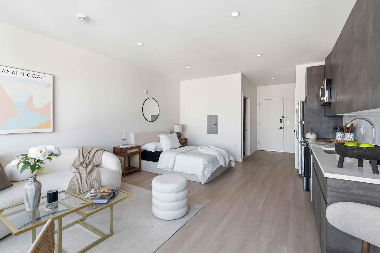 1 Mallory Avenue 302 Jersey City Jersey City NJ 07305