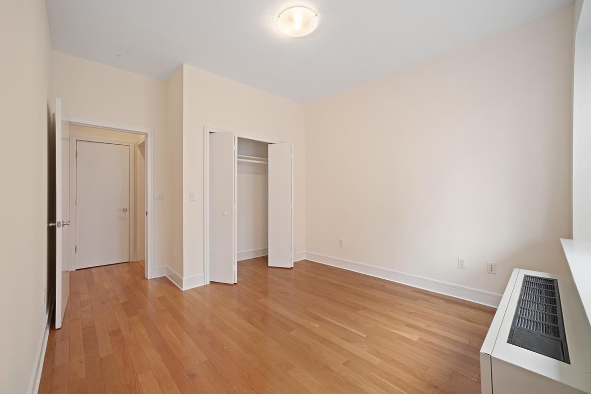 41-26 27th Street 9-C Long Island City Queens NY 11101
