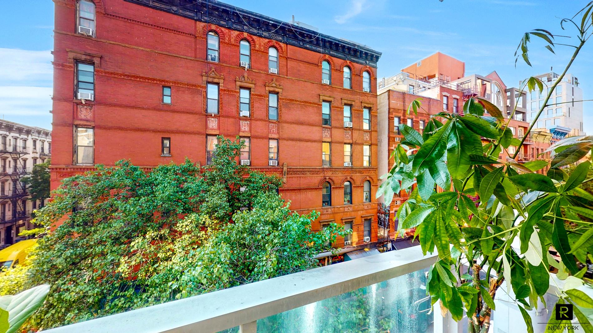 32 Clinton Street Lower East Side New York NY 10002