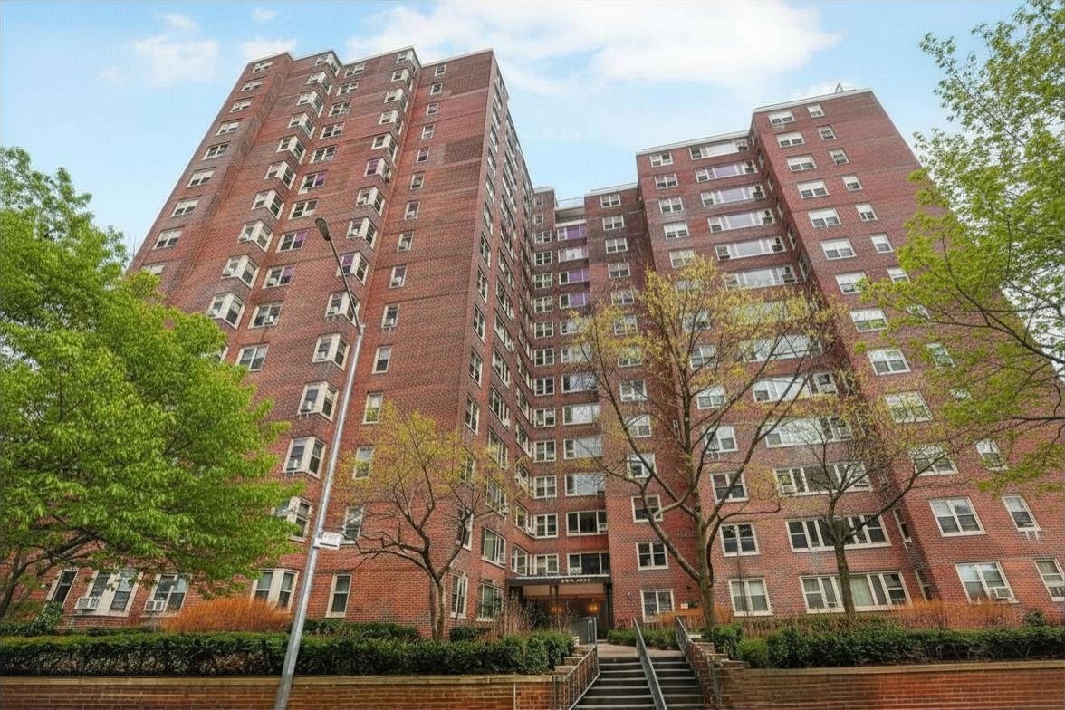 900 West 190th Street 5-F Hudson Heights New York NY 10040