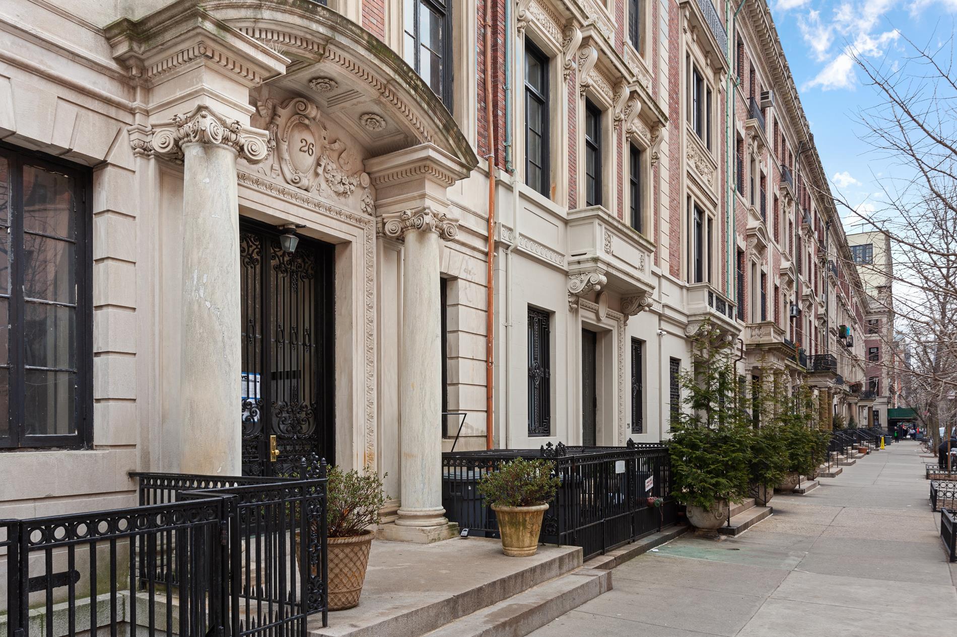 26 West 74th Street 2-A Upper West Side New York NY 10023