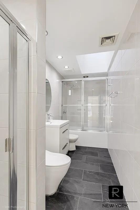 220 East 30th Street Kips Bay New York NY 10016