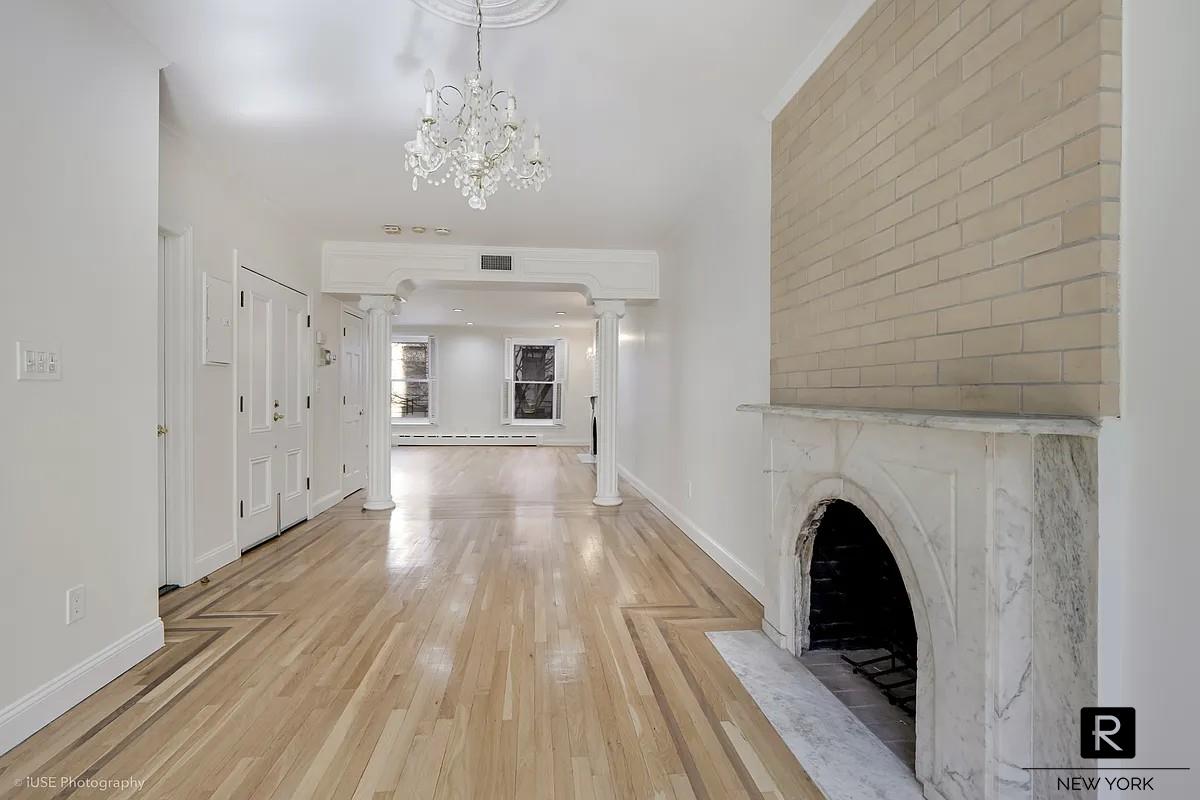 220 East 30th Street Kips Bay New York NY 10016