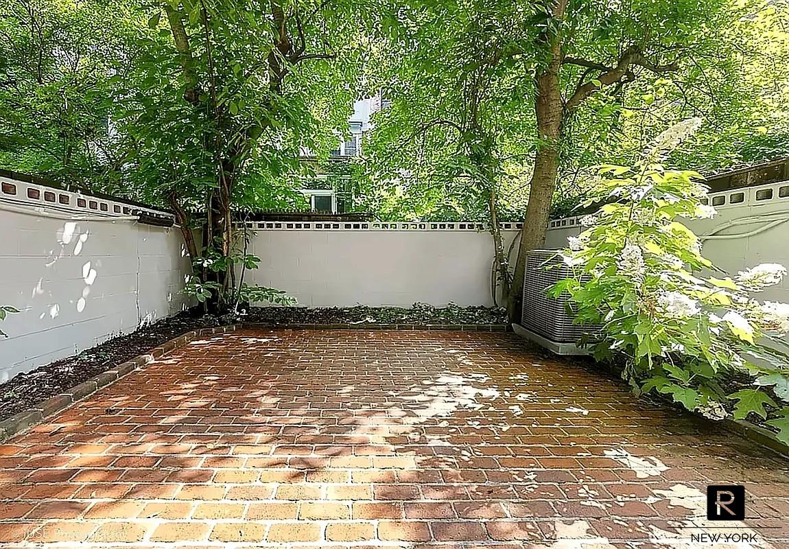 233 East 31st Street Kips Bay New York NY 10016
