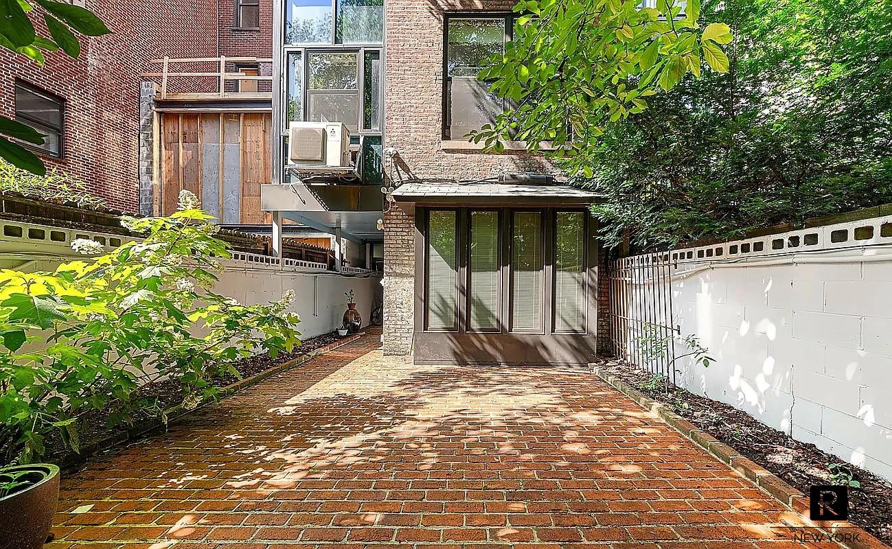 233 East 31st Street Kips Bay New York NY 10016