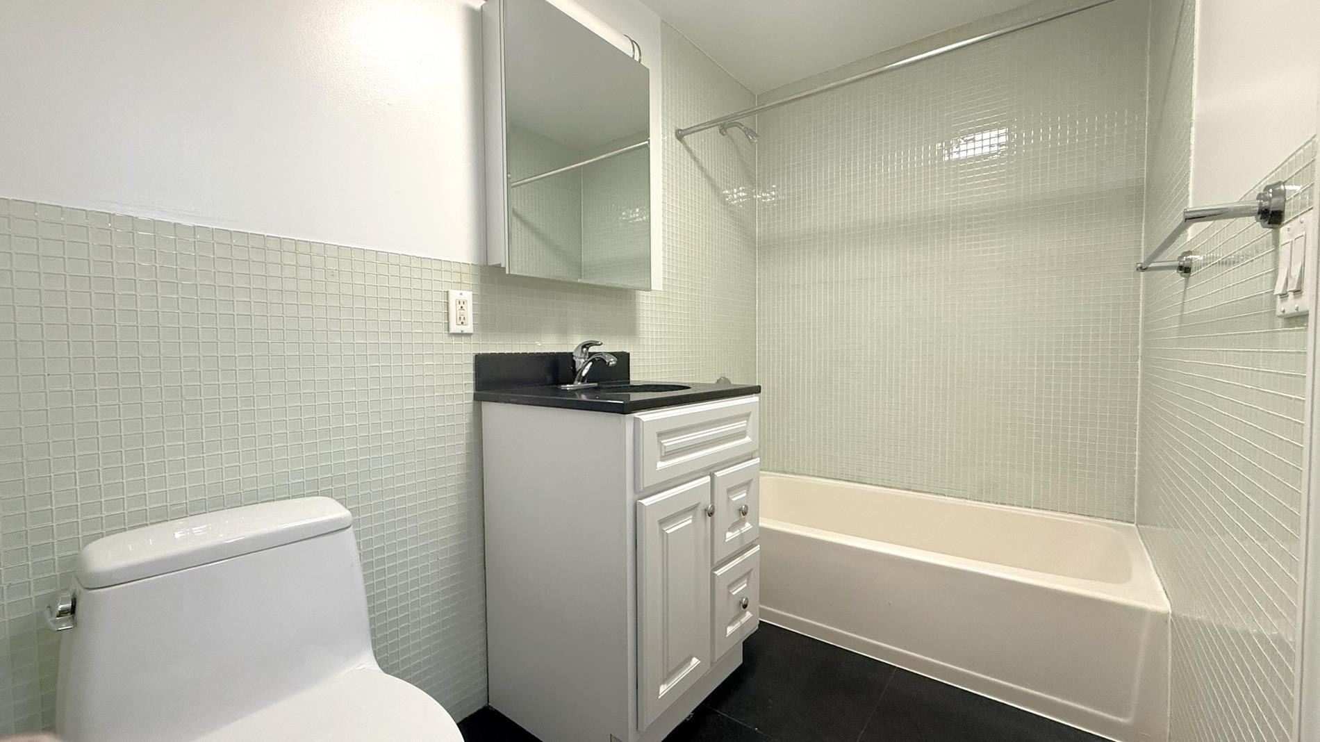 60-70 Woodhaven Blvd. 3EF Elmhurst Queens NY 11373