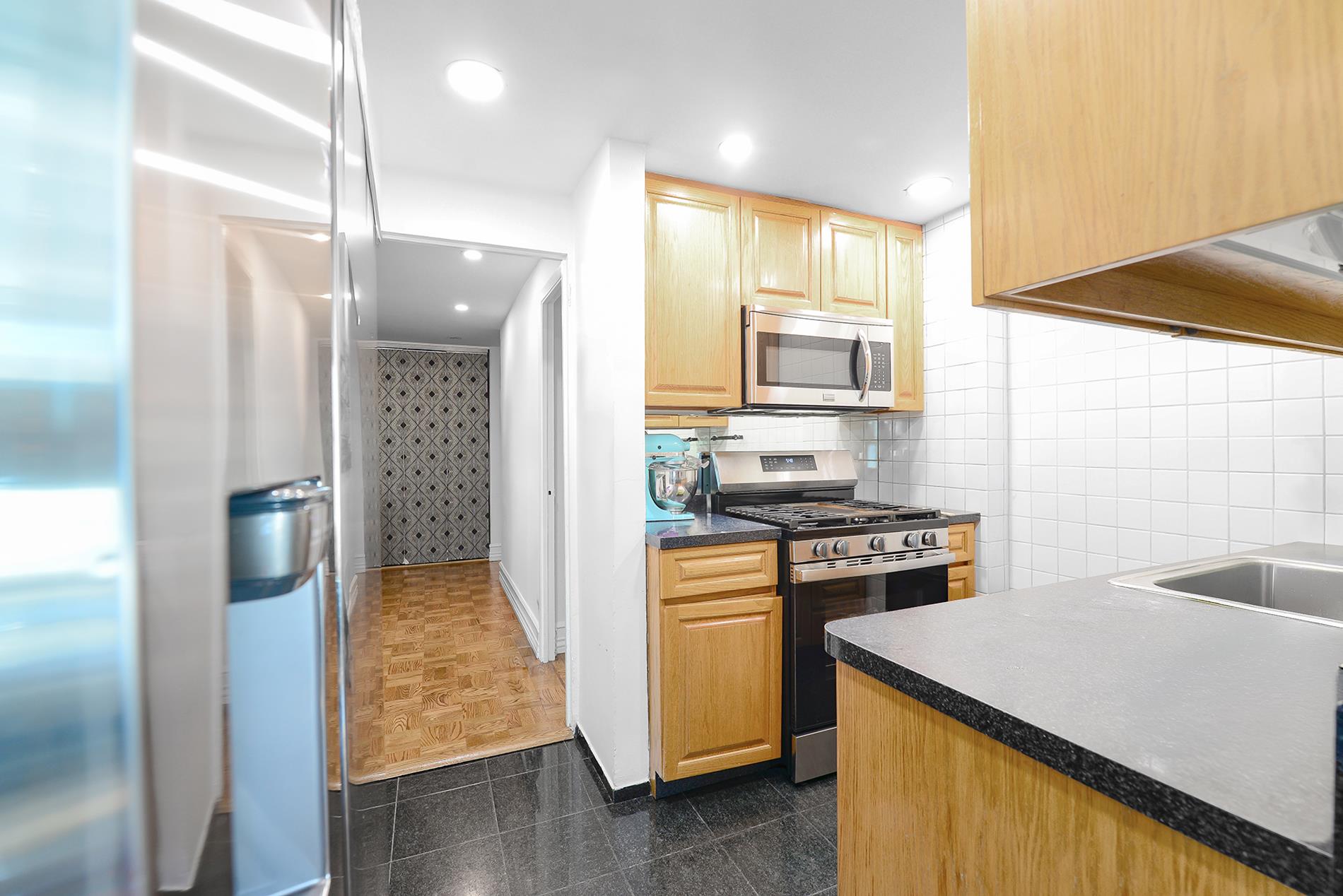 340 East 64th Street 17-M Upper East Side New York NY 10065