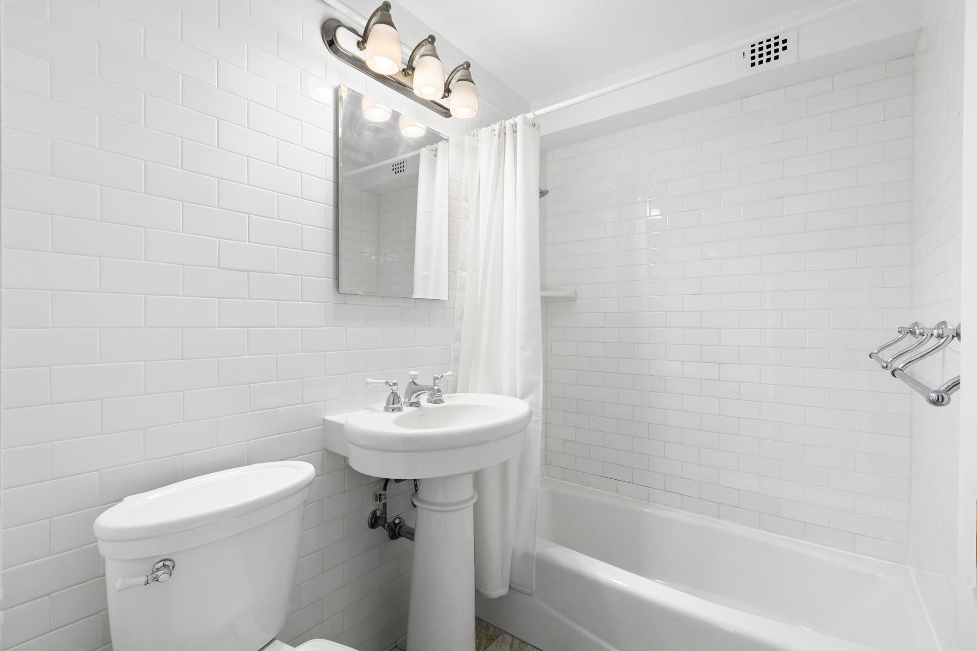 415 East 52nd Street 3-EB Beekman Place New York NY 10022