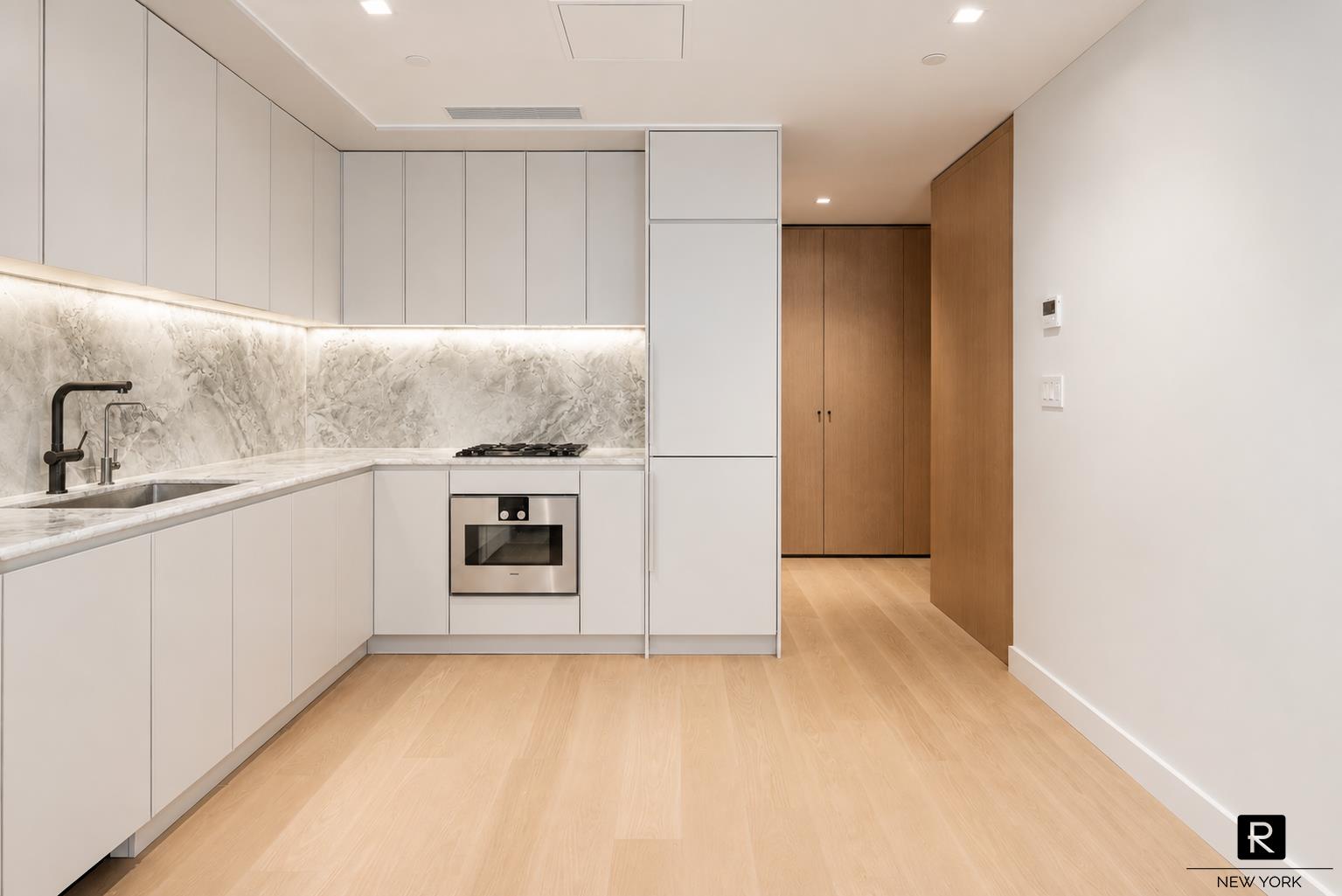 250 East 25th Street Gramercy Park New York NY 10010