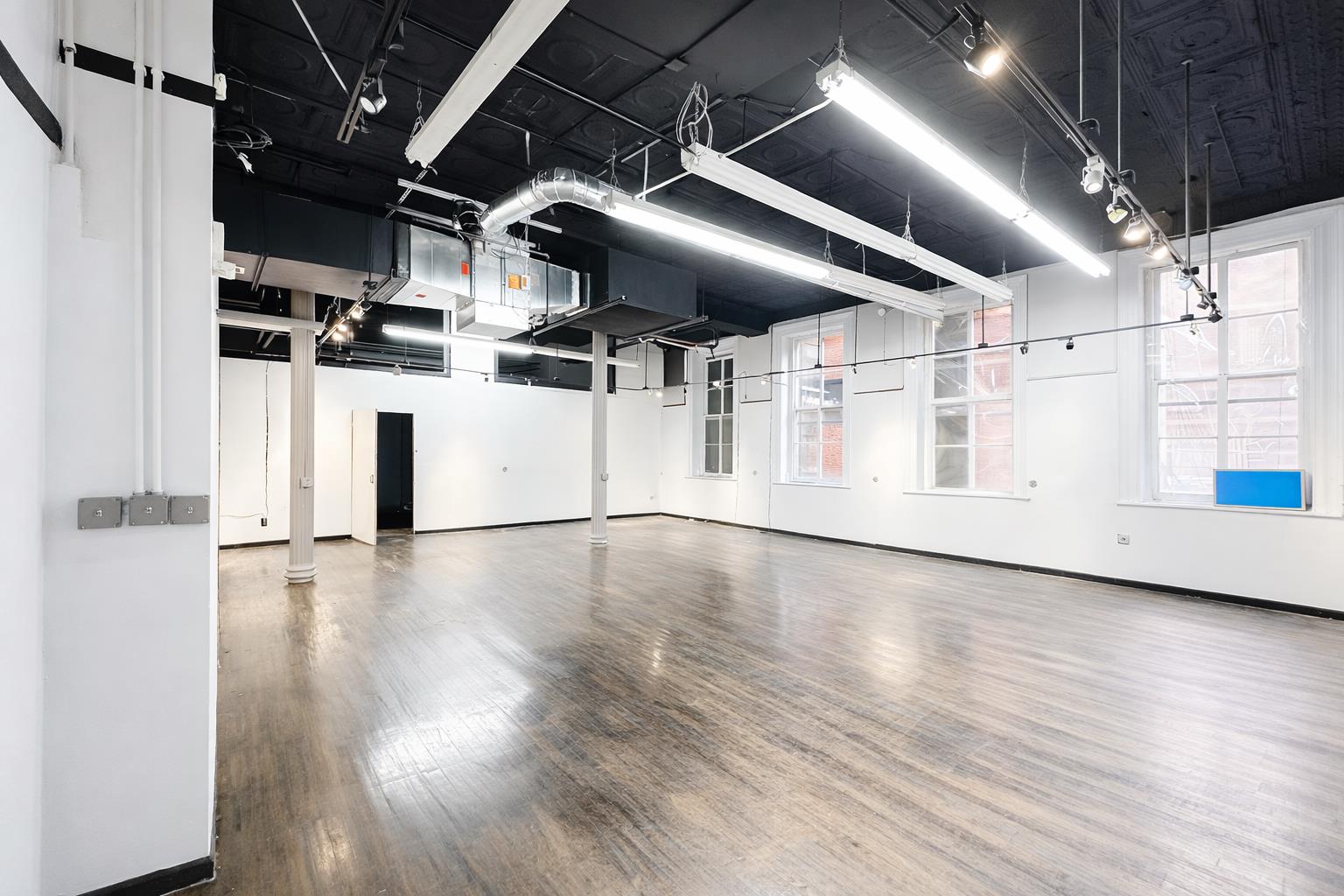 424 Broadway 2F Soho New York NY 10013