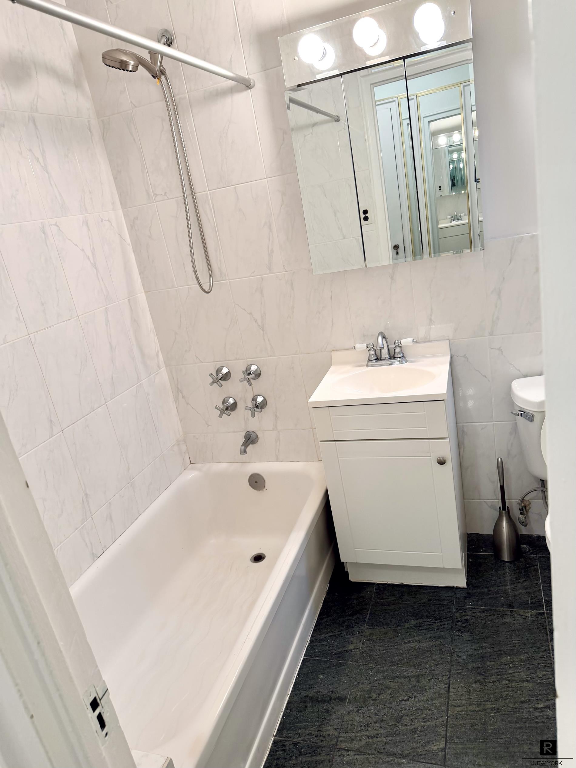 29 West 65th Street Lincoln Square New York NY 10023