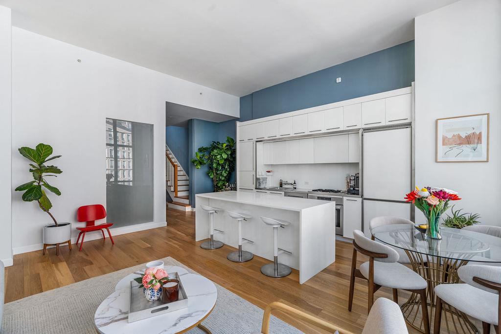 27-28 Thomson Avenue 804 Long Island City Queens NY 11101