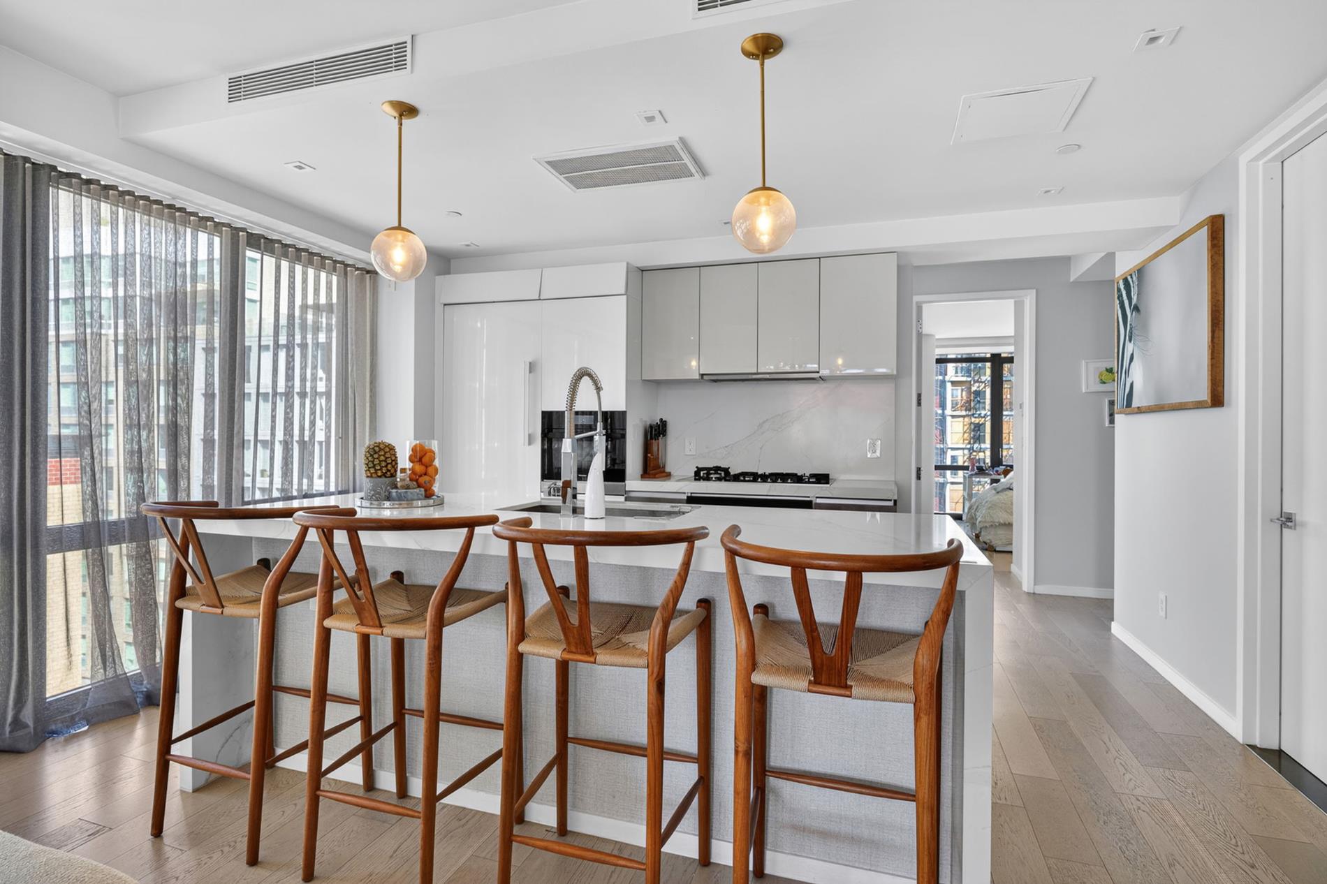 24-12 42nd Road PH-8A Long Island City Queens NY 11101