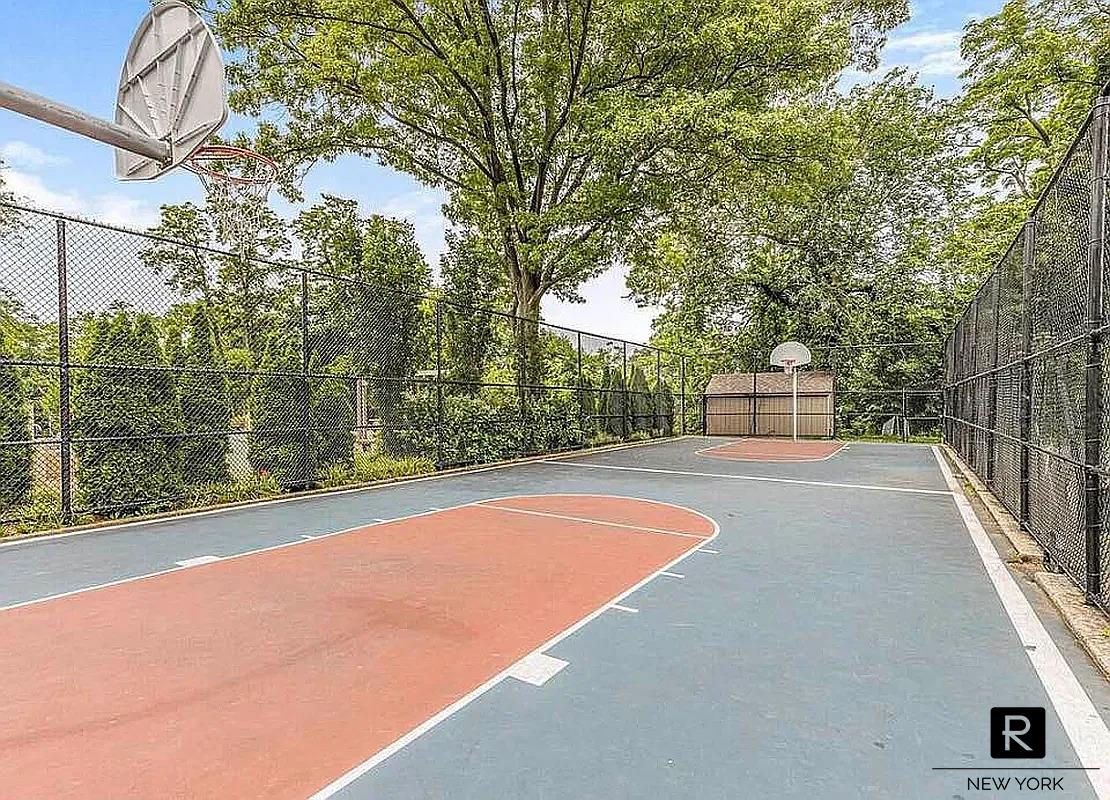 5800 Arlington Avenue Riverdale Bronx NY 10471