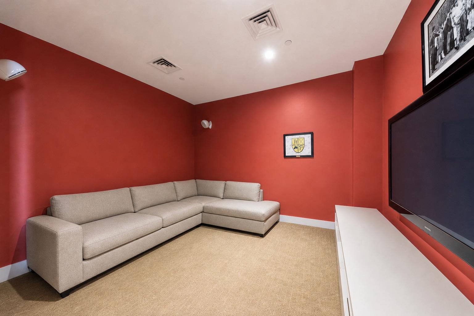 111 Fulton Street 601 Seaport District New York NY 10038