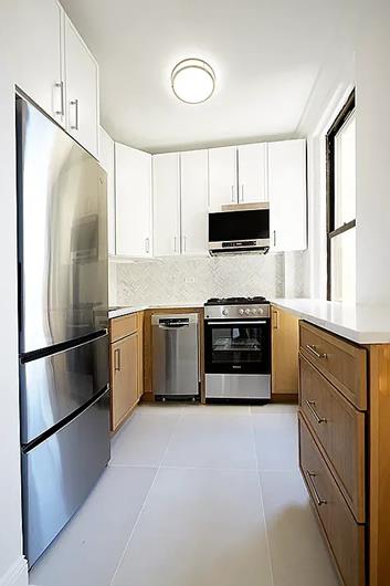 319 West 18th Street 5-K Chelsea New York NY 10011