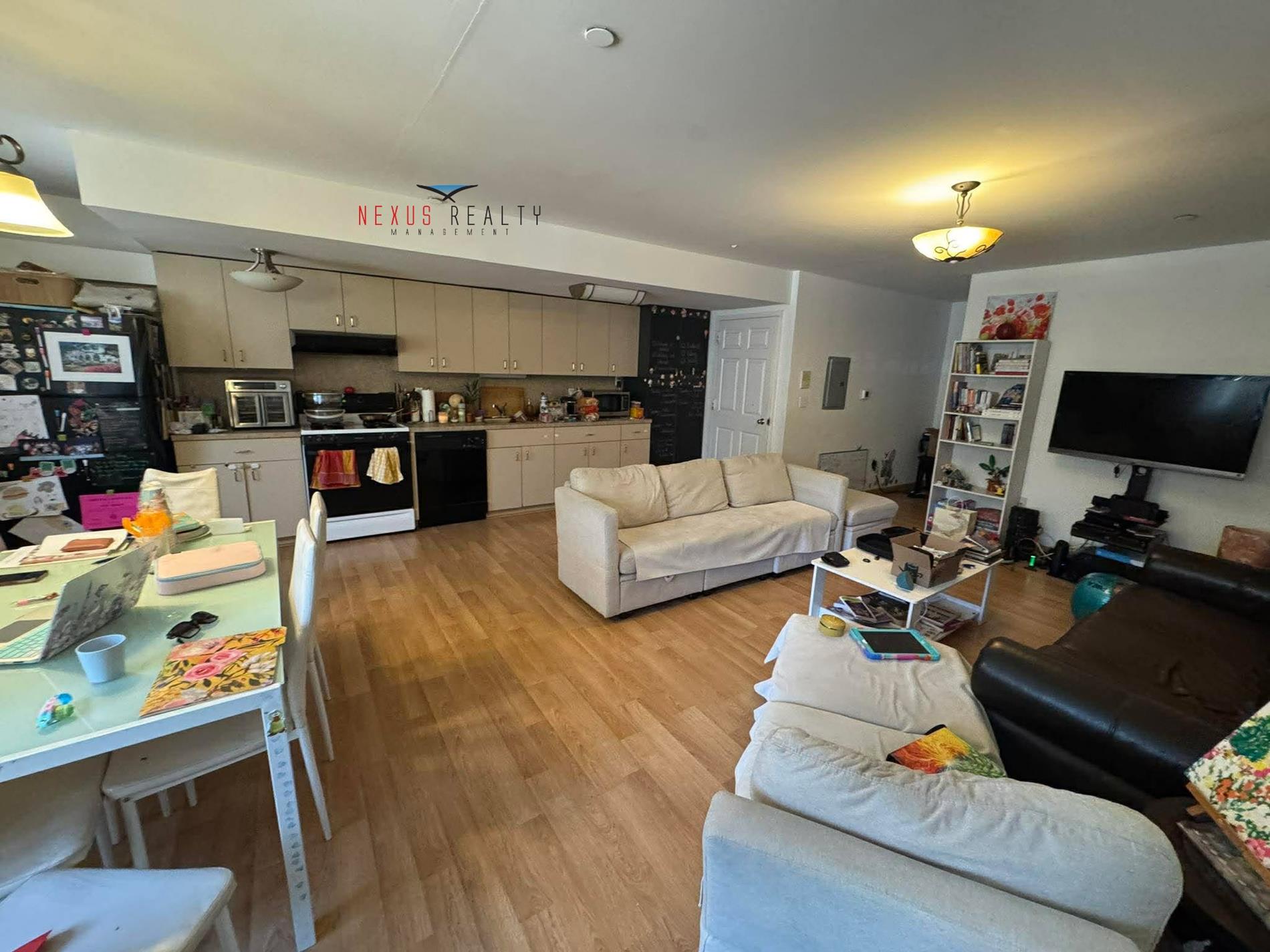 35-04 28th Avenue 1-F Astoria Queens NY 11103