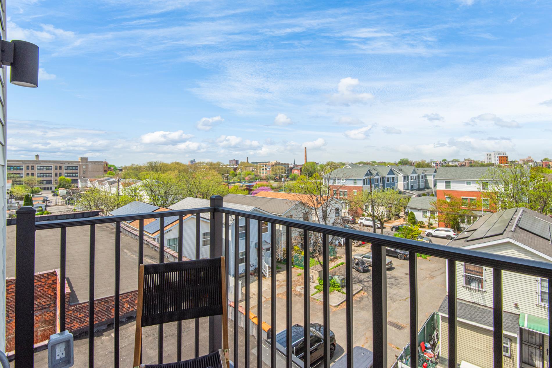 399 Halladay Street 312 Jersey City Jersey City NJ 07304