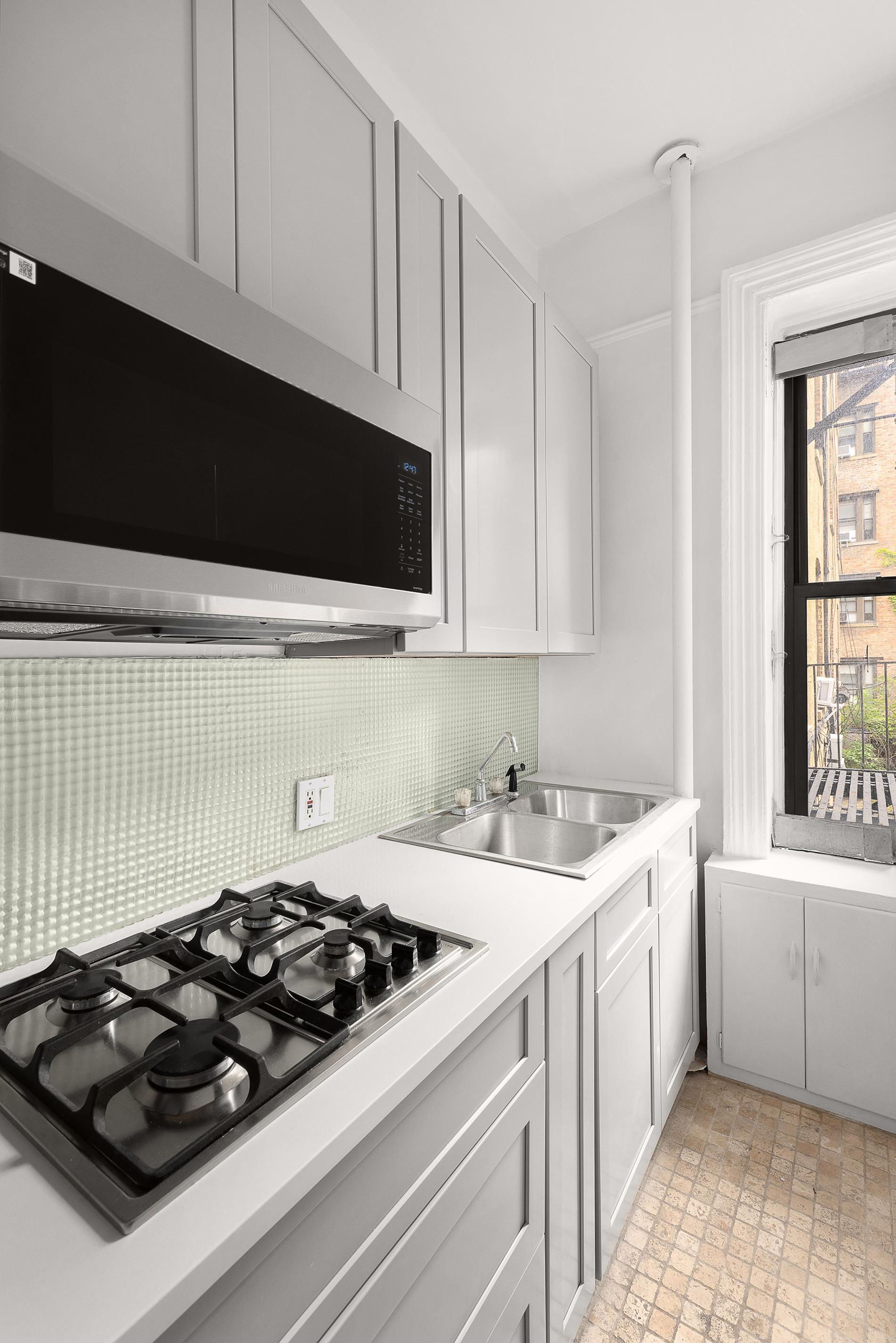 615 West 113th Street 16 Morningside Heights New York NY 10025