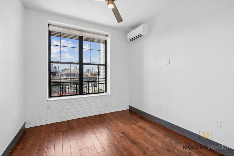 42-60 Crescent Street 7E Long Island City Queens NY 11101