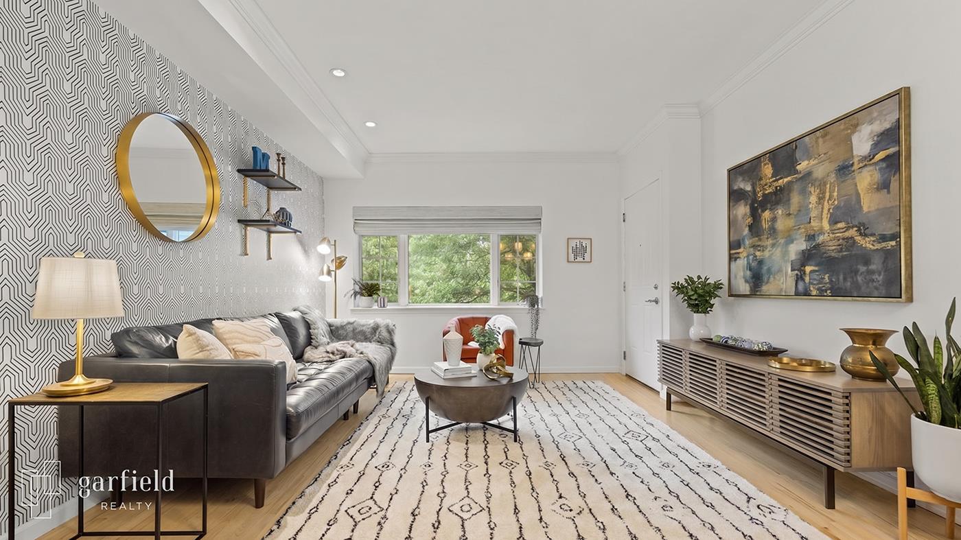 346 East 7th Street Kensington Brooklyn NY 11218