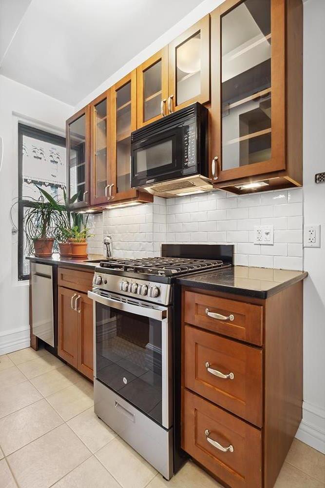 235 West End Avenue Lincoln Square New York NY 10023