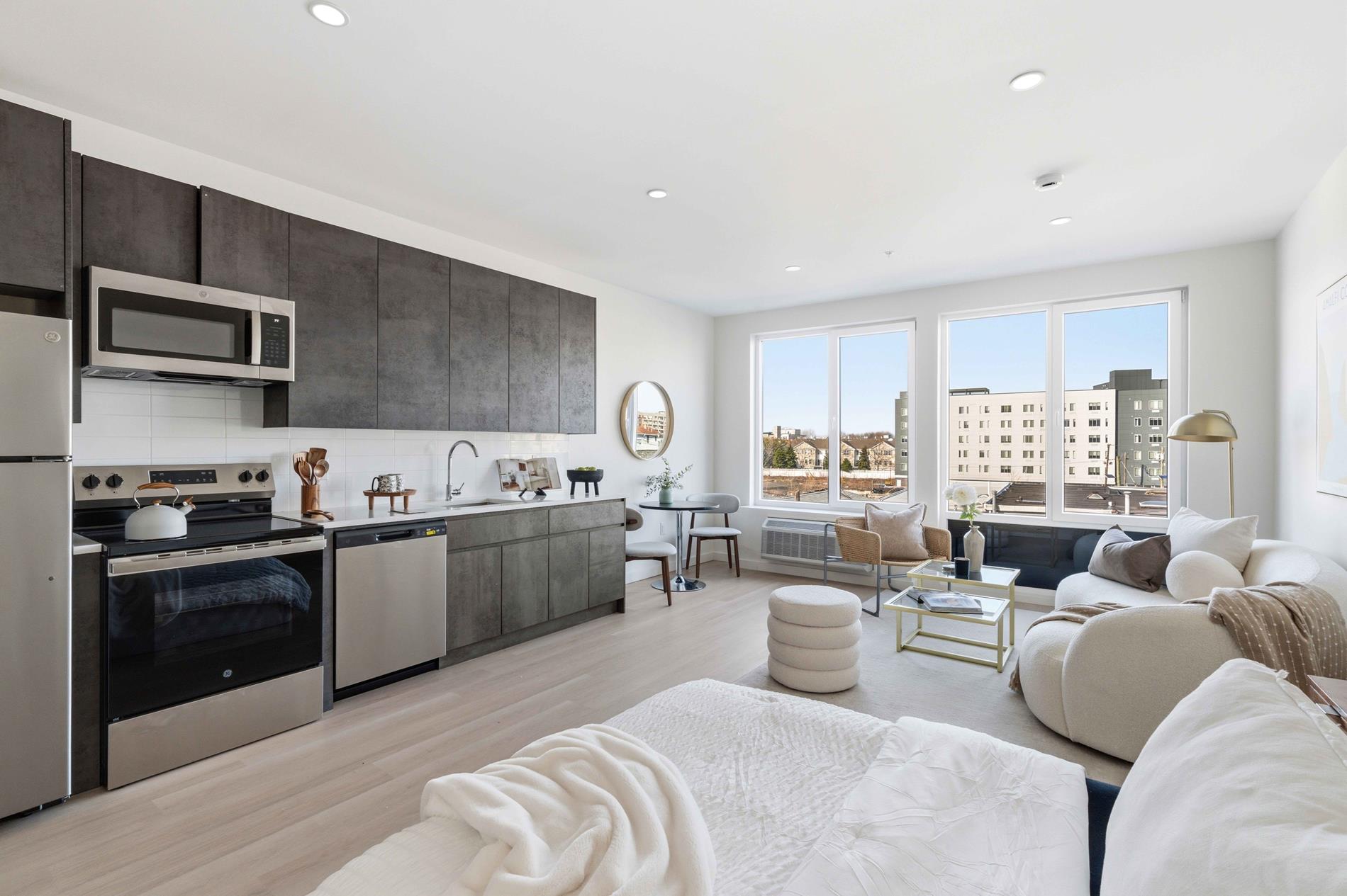 1 Mallory Avenue 4030 Jersey City Jersey City NJ 07305
