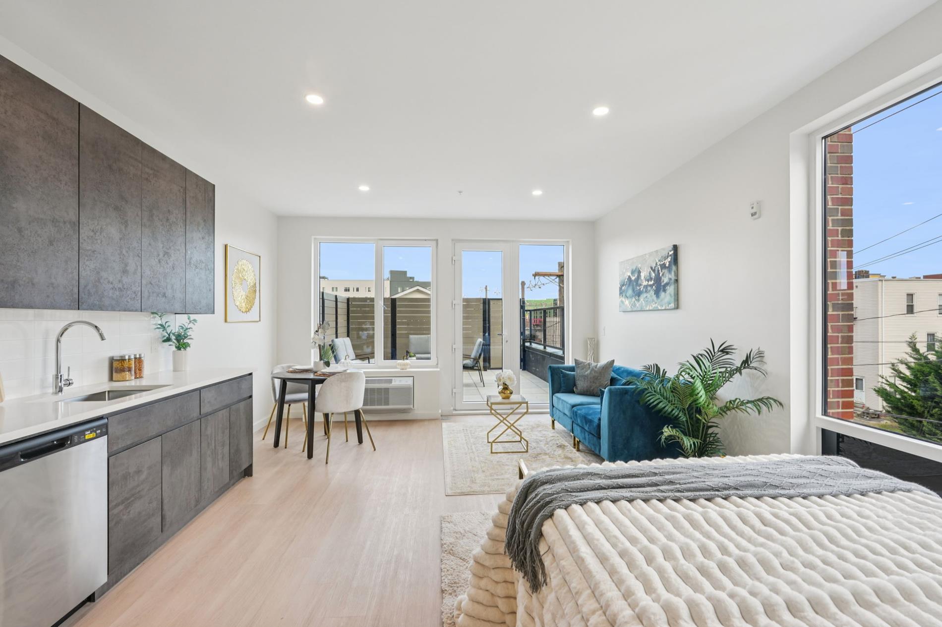 1 Mallory Avenue 2080 Jersey City Jersey City NJ 07305