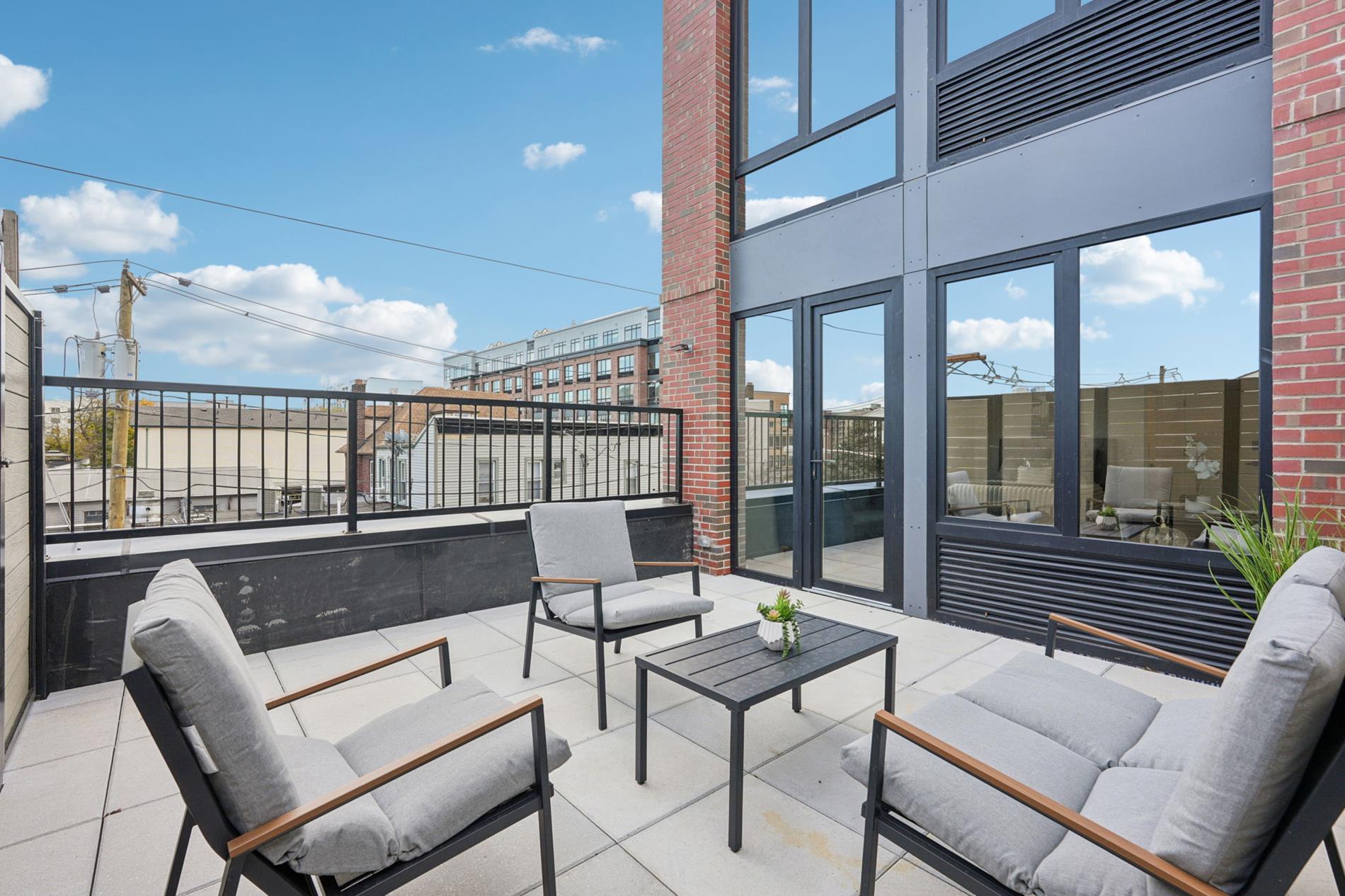 1 Mallory Avenue 2090 Jersey City Jersey City NJ 07305