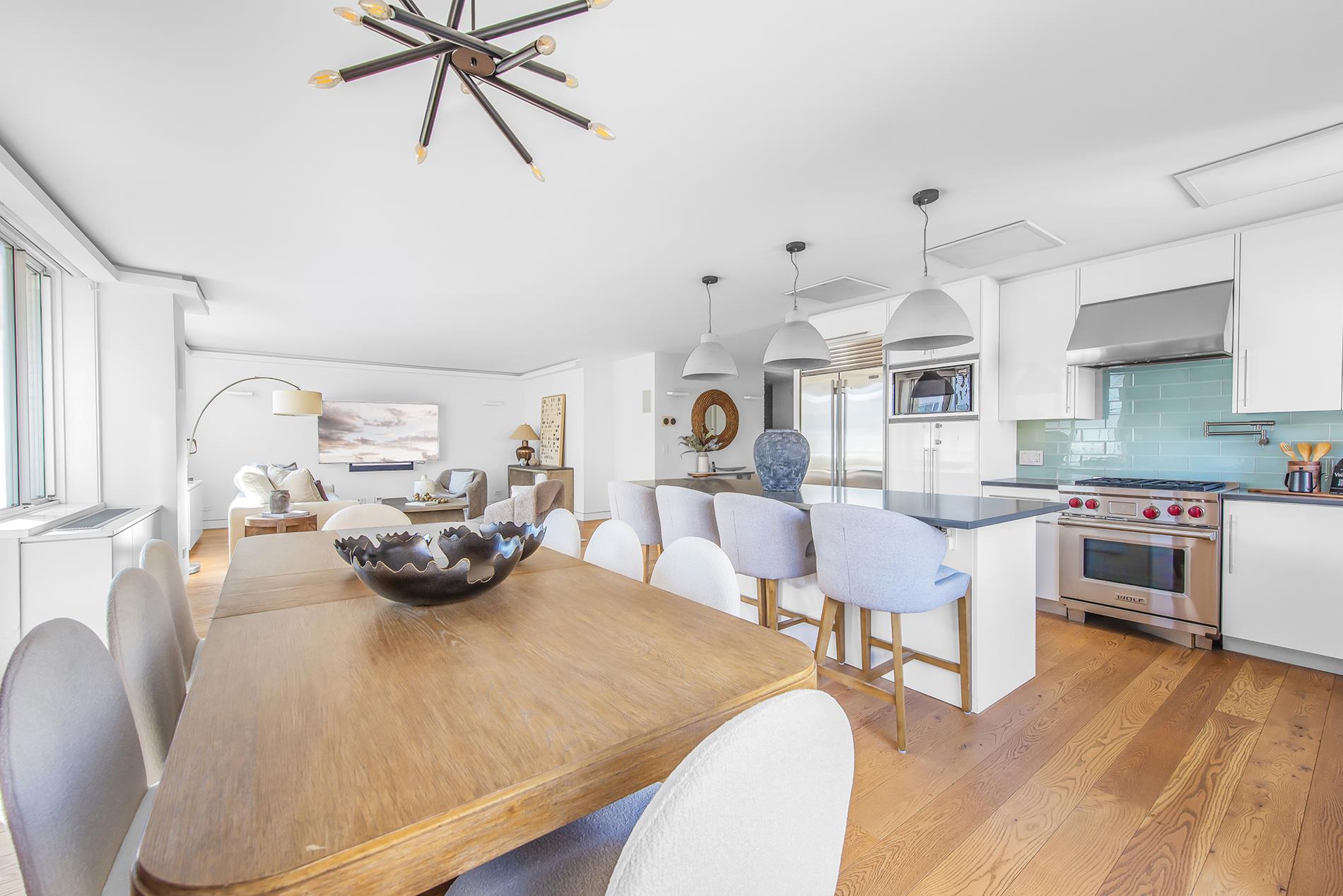 220 East 65th Street 21-M Upper East Side New York NY 10065