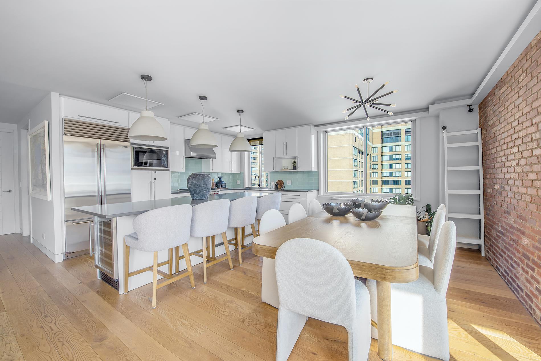 220 East 65th Street 21-M Upper East Side New York NY 10065
