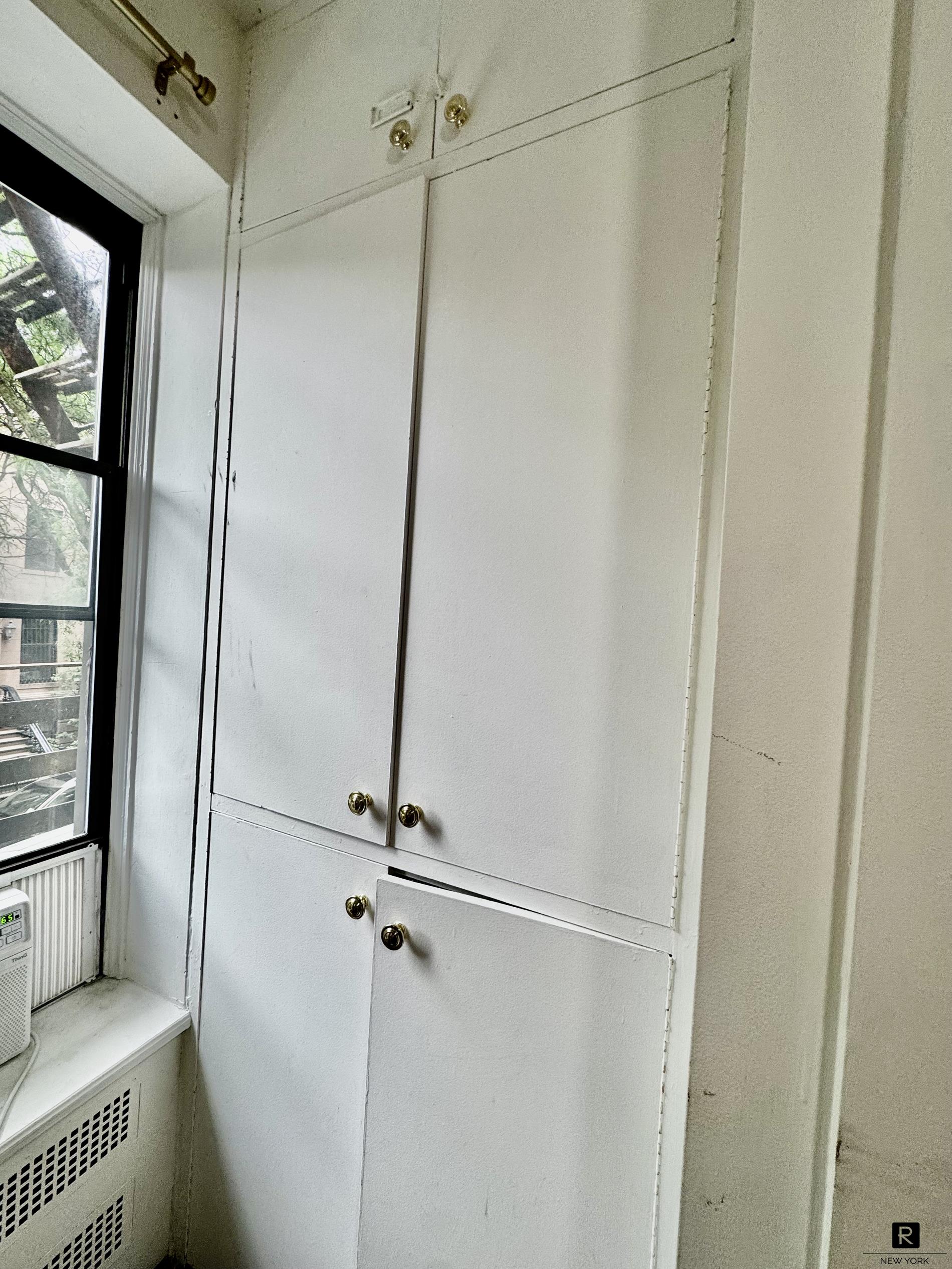 452 West 47th Street Clinton New York NY 10036