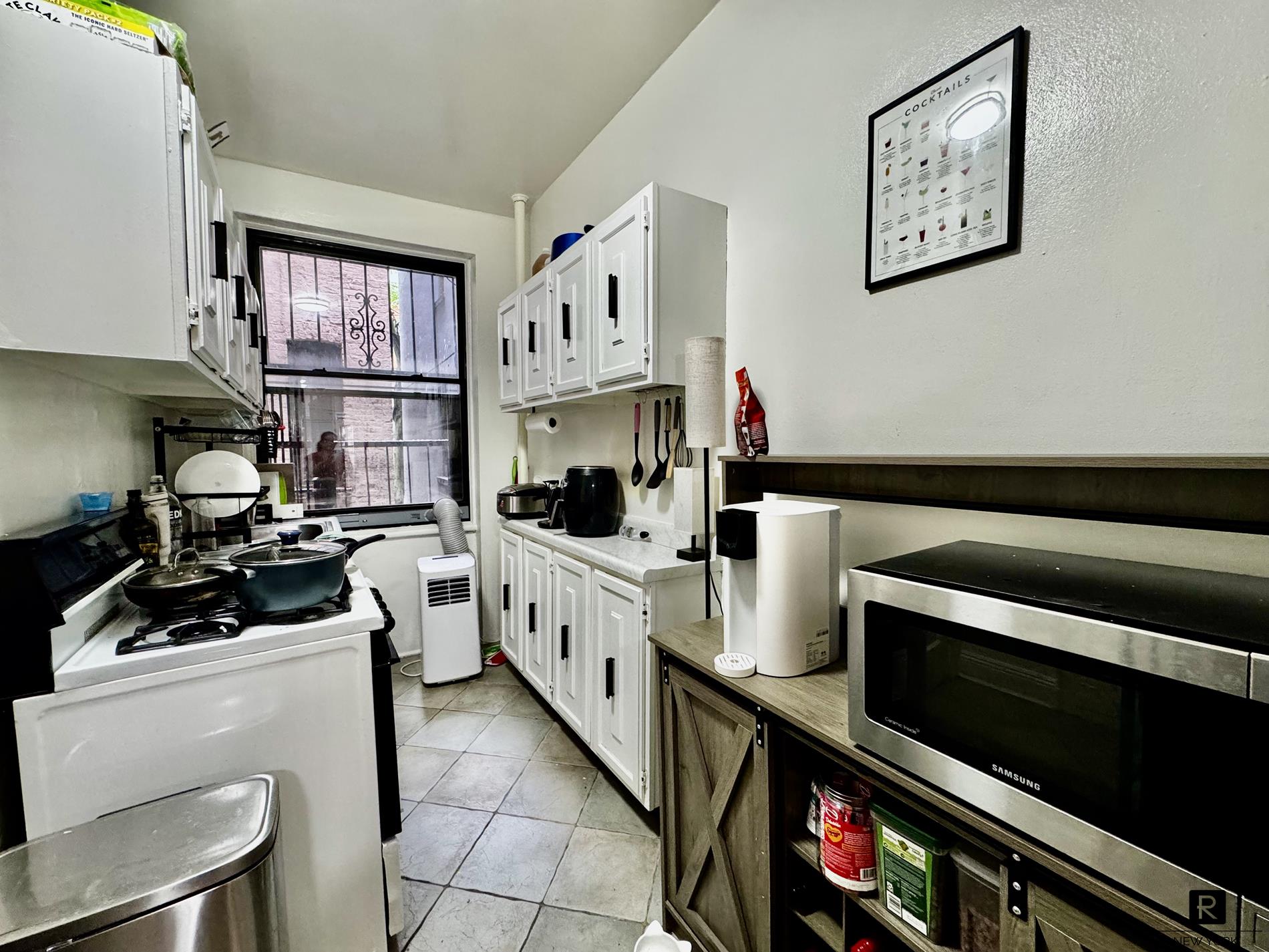 452 West 47th Street Clinton New York NY 10036
