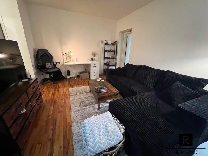 313 West 55th Street Clinton New York NY 10019