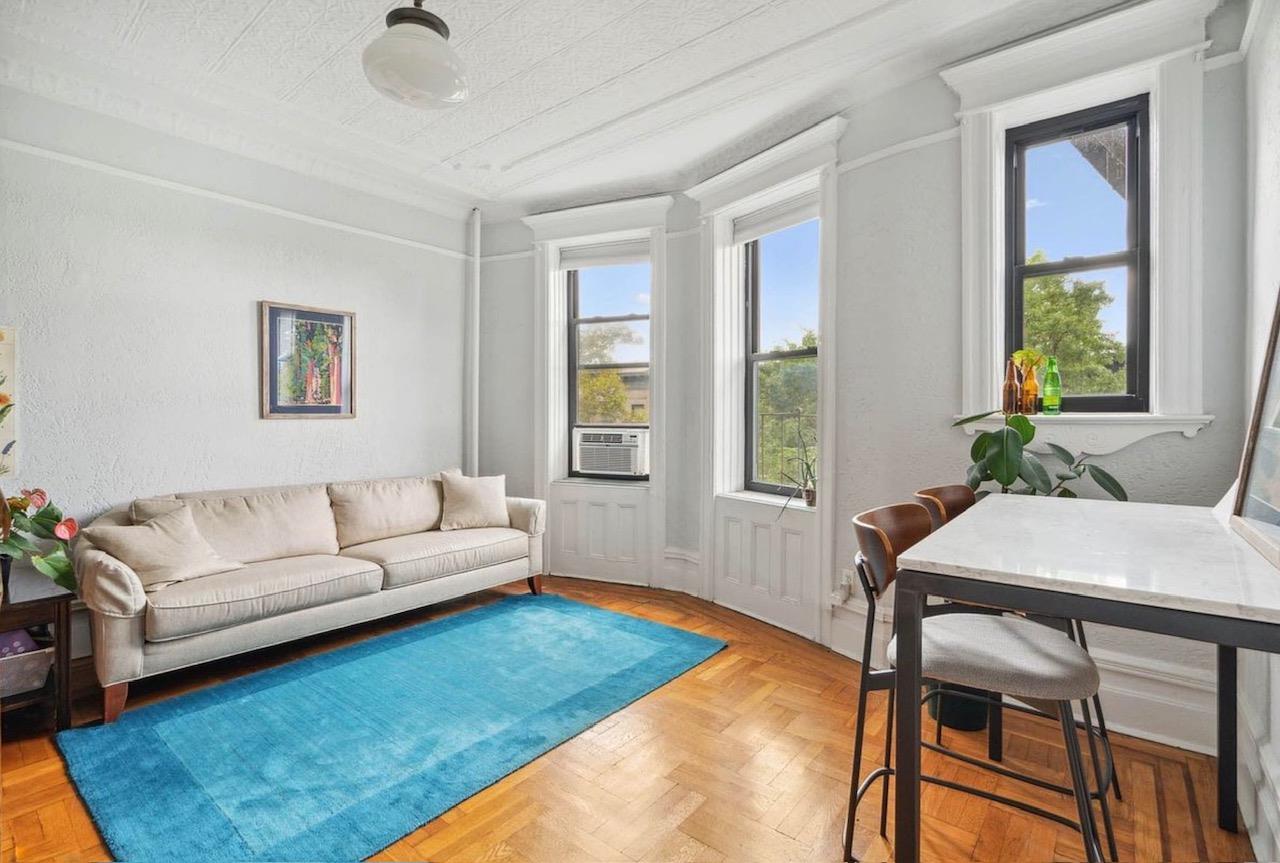 527 8th Street 3-A Park Slope Brooklyn NY 11215