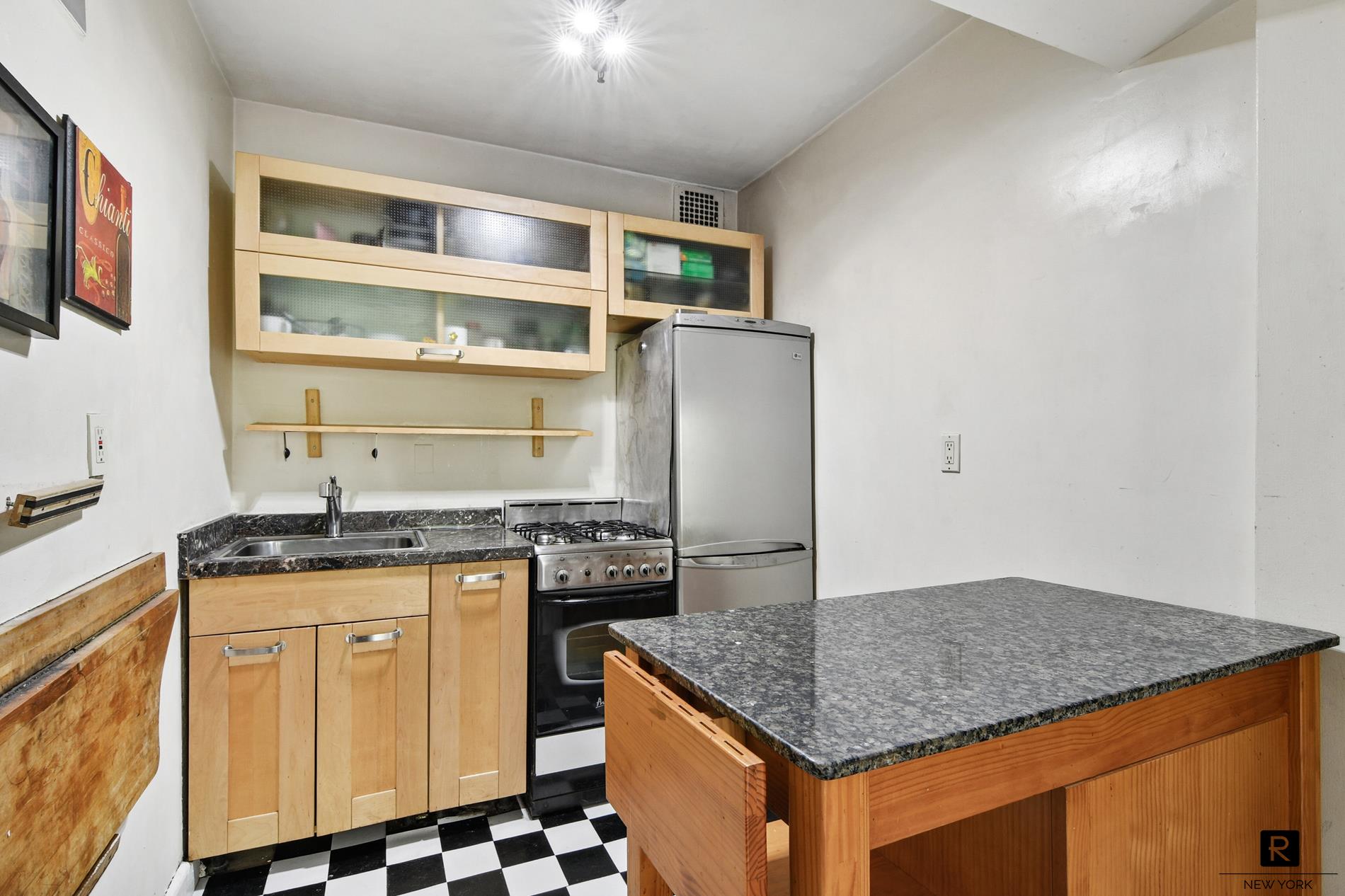 324 West 89th Street 3A Upper West Side New York NY 10024