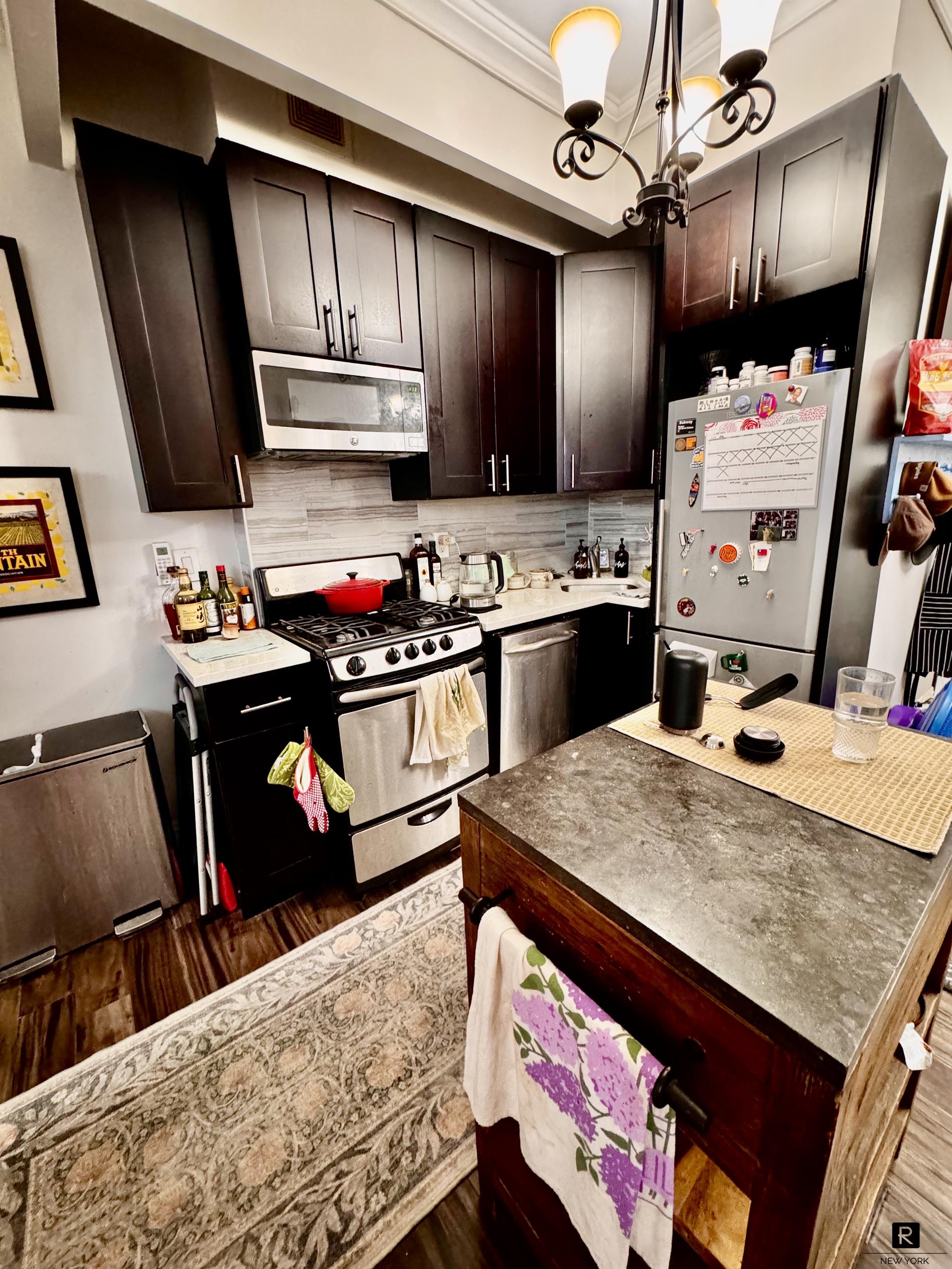 321 West 89th Street Upper West Side New York NY 10024