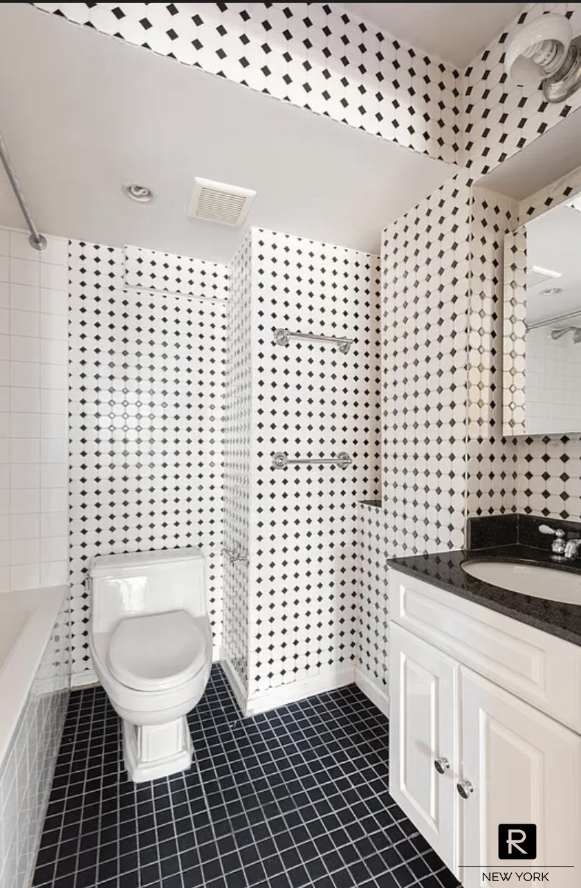 210 East 36th Street Kips Bay New York NY 10016
