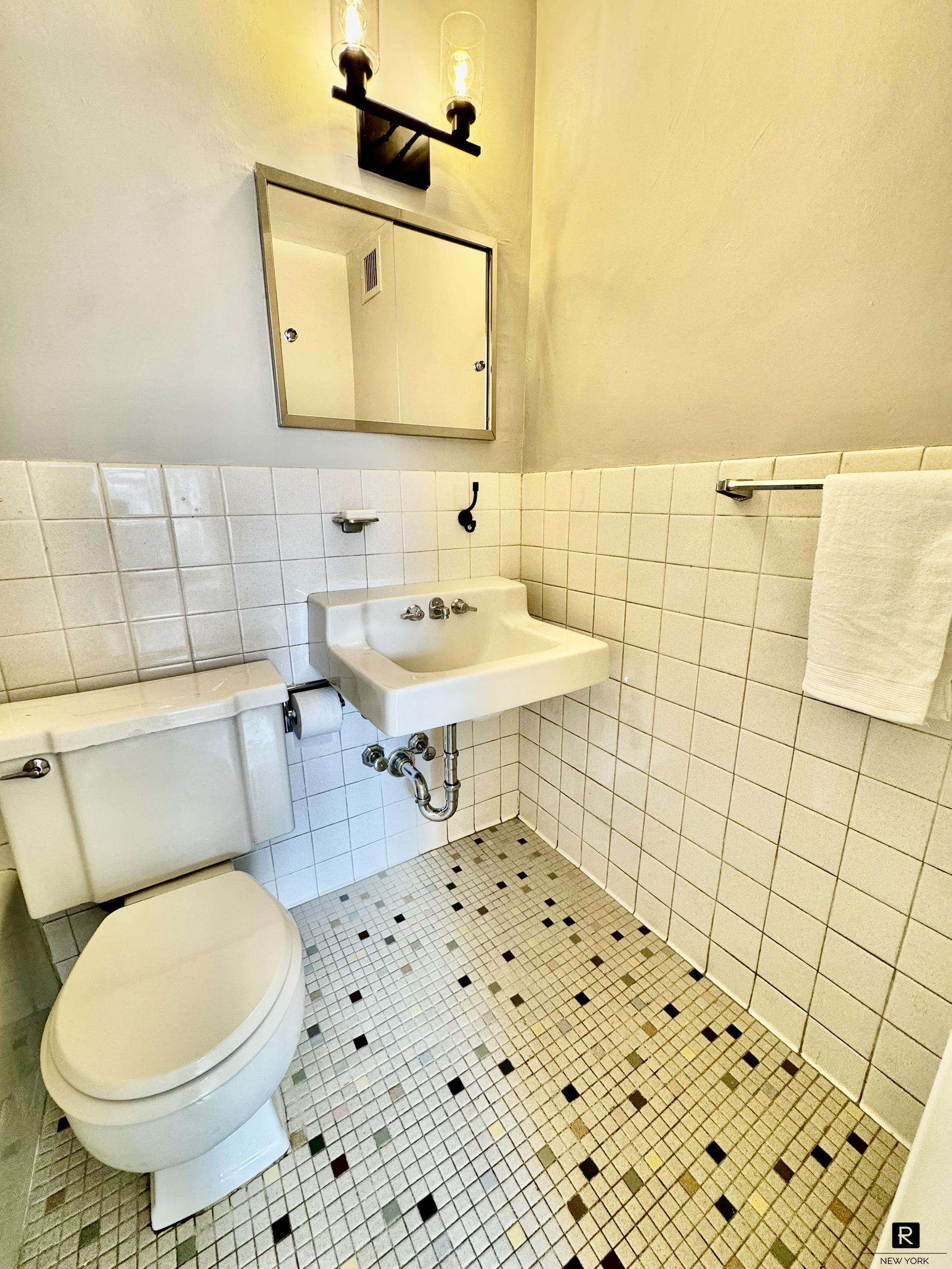 525 East 82nd Street Upper East Side New York NY 10028