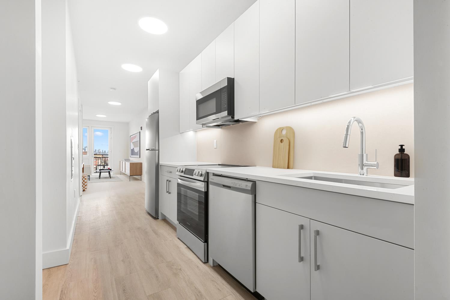 200 Monticello Avenue 2021 Jersey City Jersey City NJ 07304
