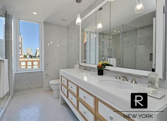 212 Warren Street Battery Park City New York NY 10282