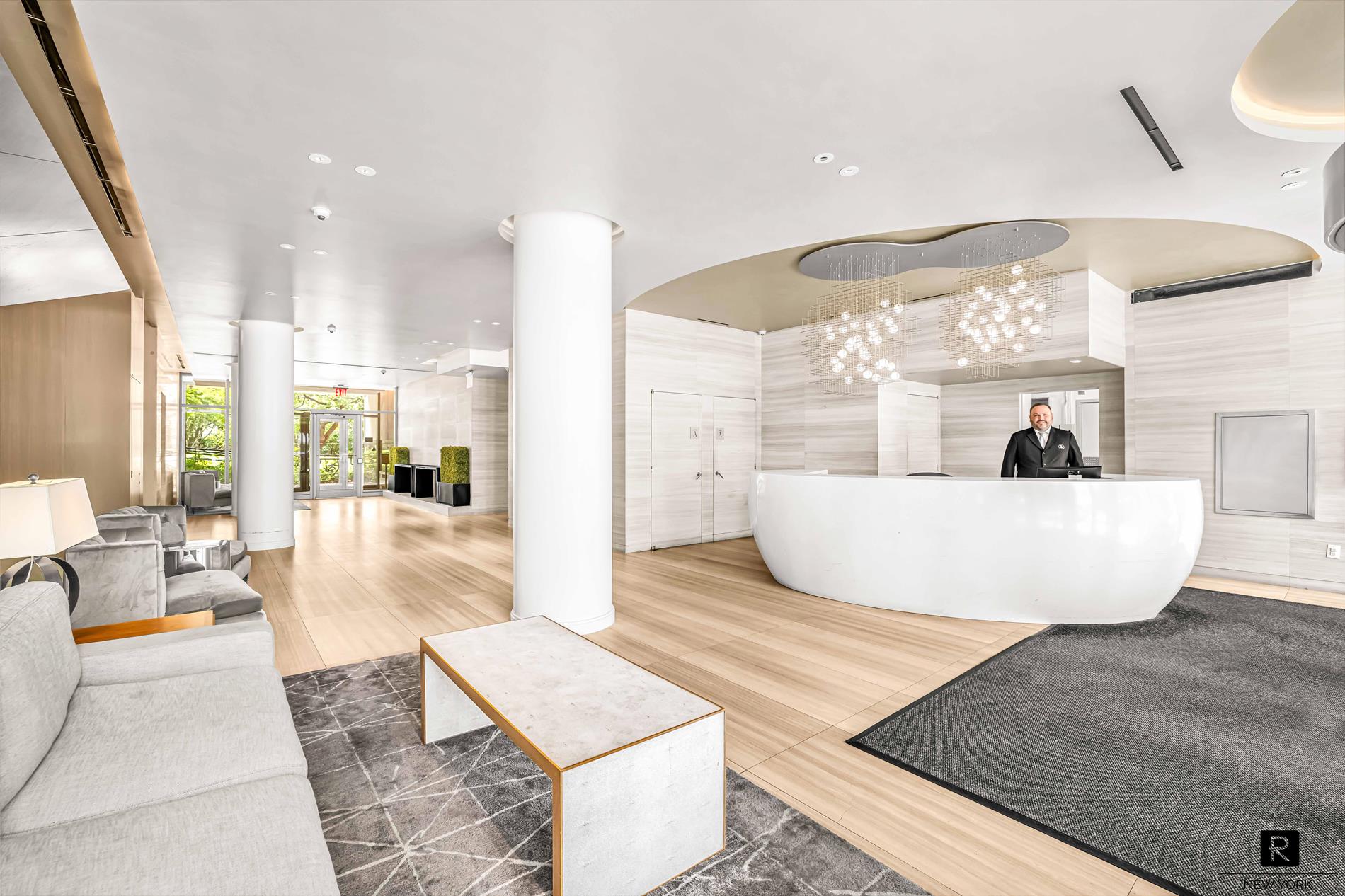 212 Warren Street Battery Park City New York NY 10282