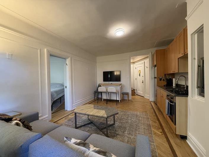 1-3 Minetta Street 2-B Greenwich Village New York NY 10012