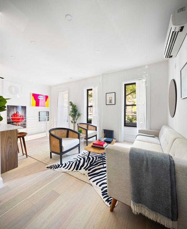 40 Stuyvesant Street 2 E. Greenwich Village New York NY 10003