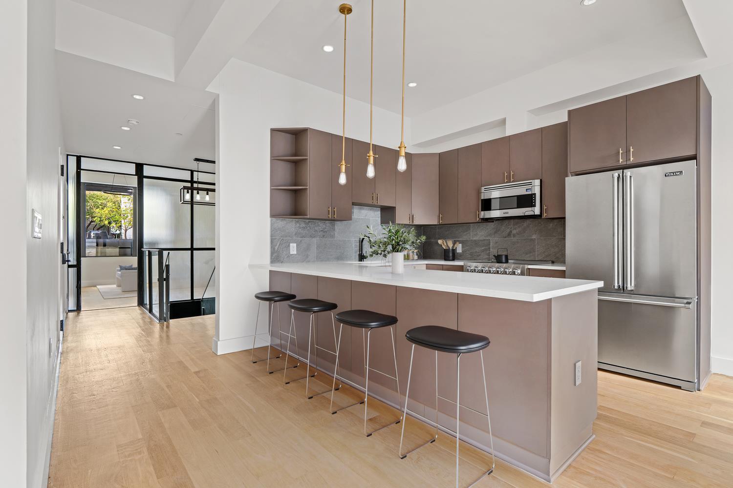 5-12 51st Avenue 1 Hunters Point Queens NY 11101